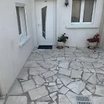 Appartement Chene- 15 Mn De Paris Et 05 Mn D'orly Aeroport *